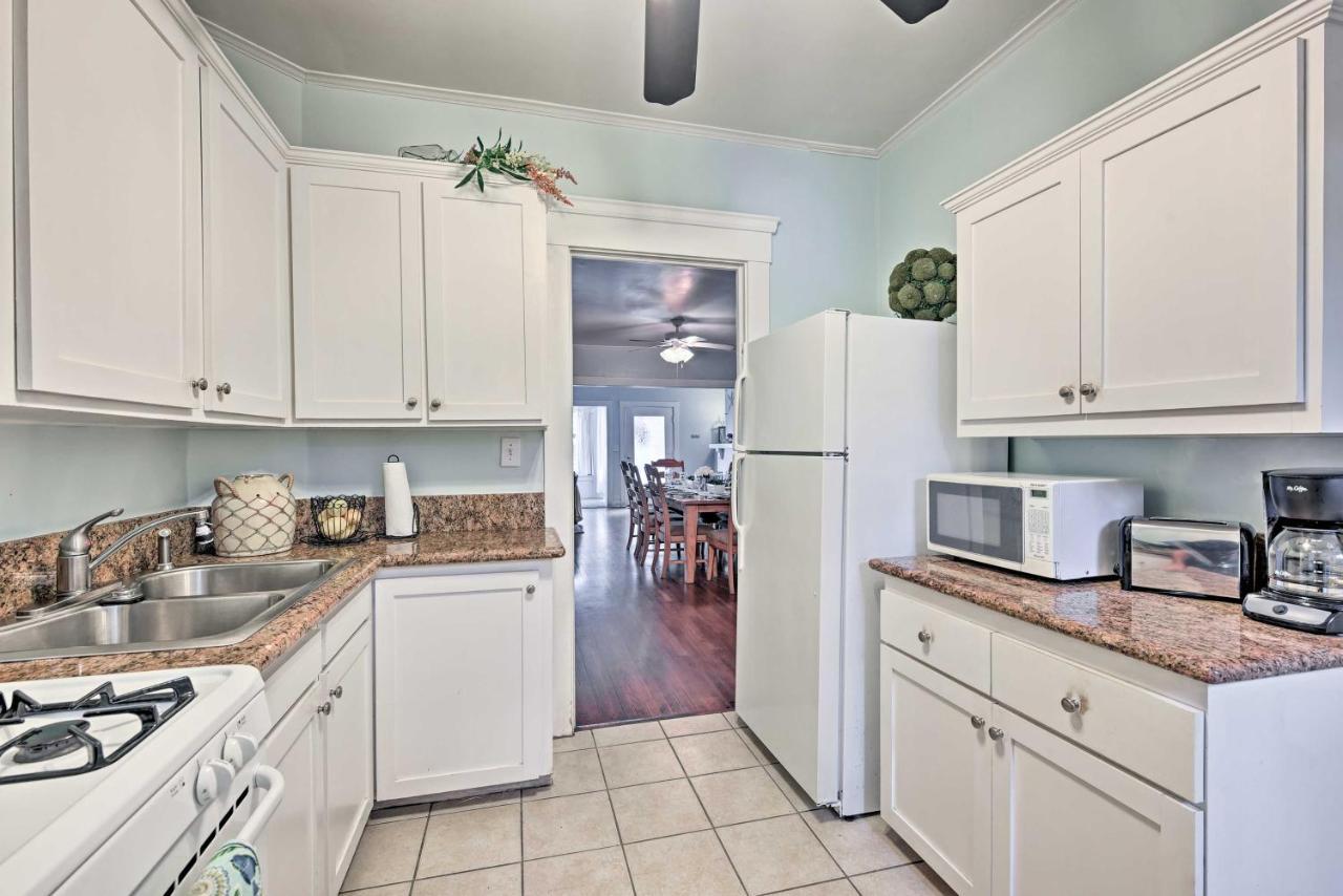 Sunny Catalina Island Home - Steps To Avalon Bay! Exterior photo